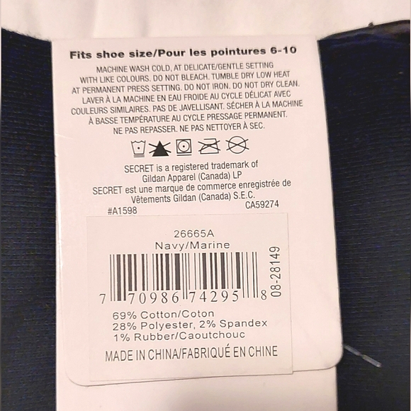 SECRET Women's 2 Pack Navy Knee High Socks NWT 6-10 Shoe Size - Picture 4 of 4